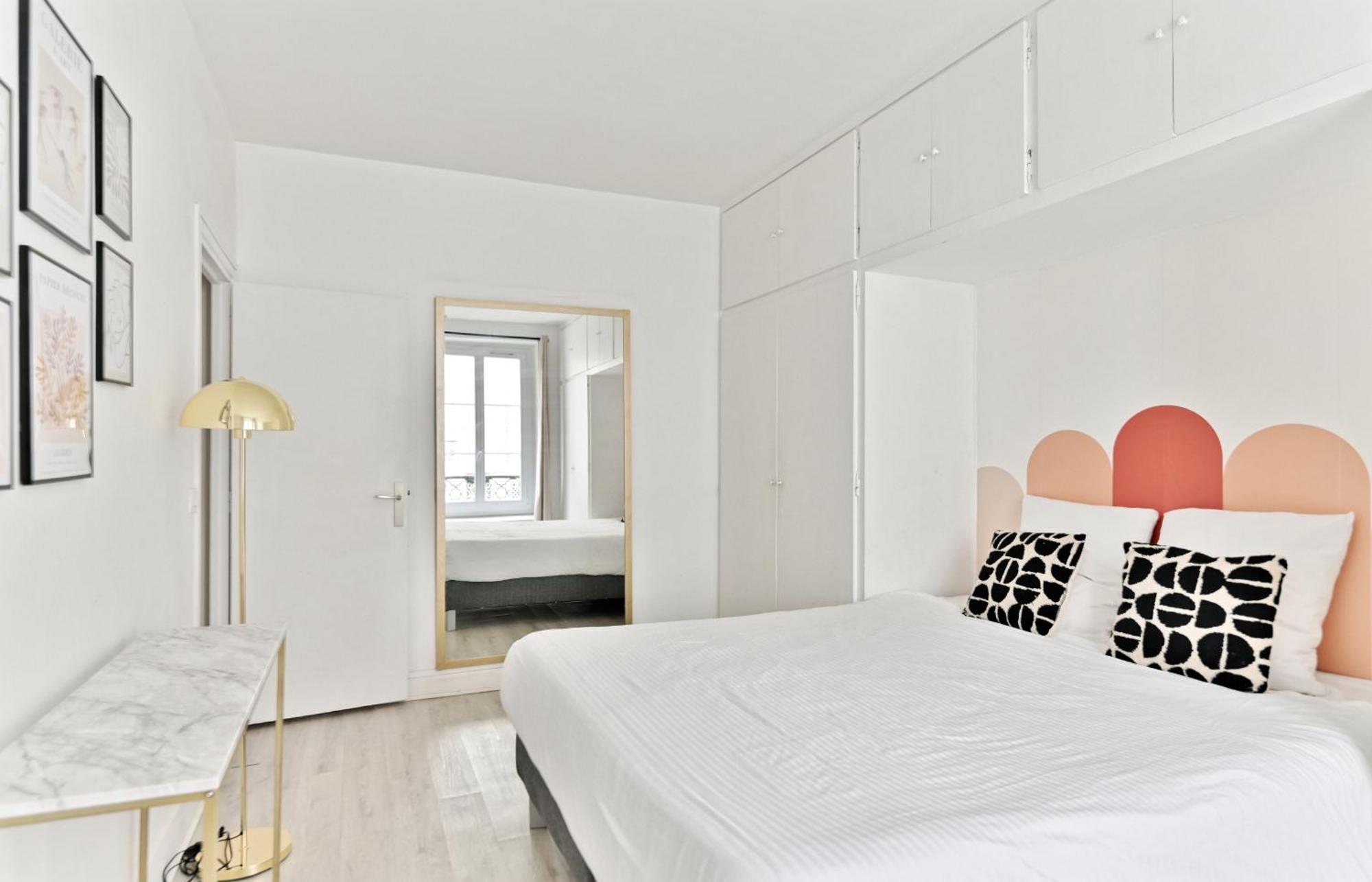 Appartement 2 Pieces #Toureiffel #Invalides باريس المظهر الخارجي الصورة